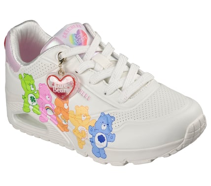 SKECHERS�i�X�P�b�`���[�Y�j�̃V���b�v�j���[�X�u�P�A�x�A�ƃX�P�b�`���[�Y�̃R���{���f�����o��I�v