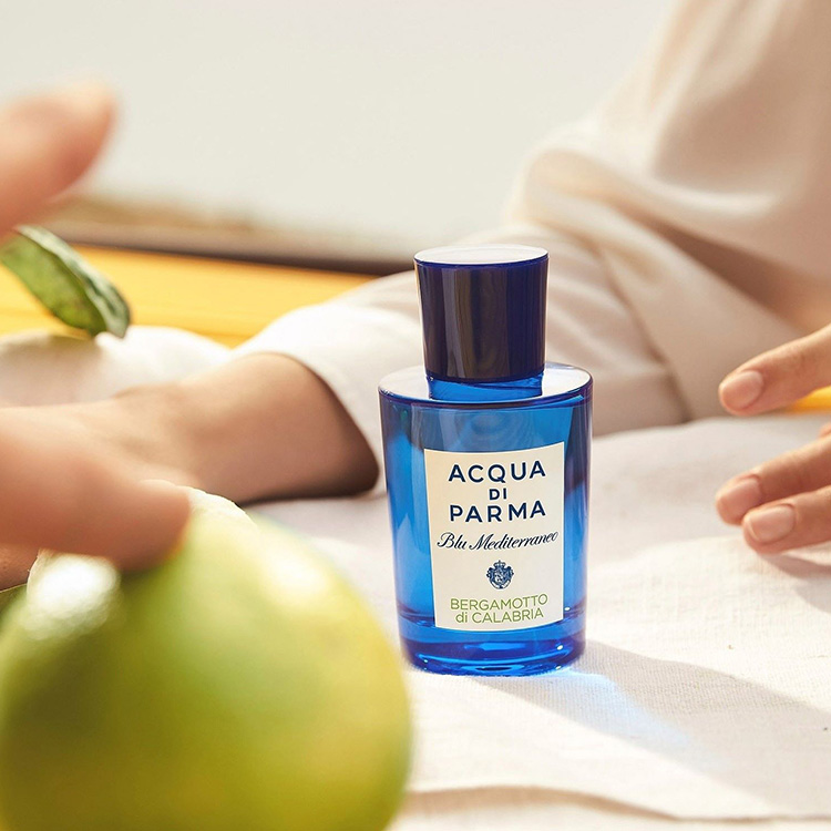 ブルー メディテラネオ マンダリ―ノ オーデトワレ 30mL（香水