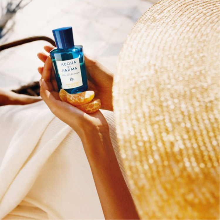 ブルー メディテラネオ マンダリ―ノ オーデトワレ 30mL（香水