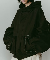 Cassette Chart�i�J�Z�b�g�`���[�g�j�̃V���b�v�j���[�X�u���R�Ő������ꂽ�A�W�F���_�[���X�t�@�b�V�����̒�āv