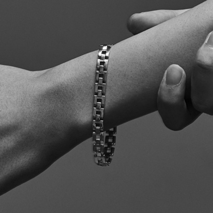 Cassette Chart�i�J�Z�b�g�`���[�g�j�̃V���b�v�j���[�X�u�yNEW BROWN�z�I�є����ꂽ���������݊��v