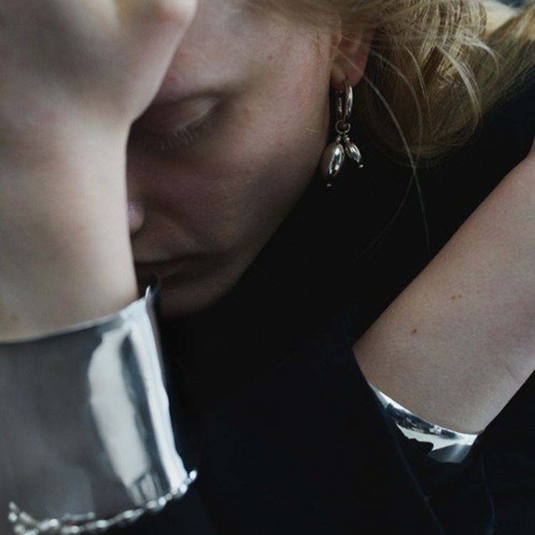 Cassette Chart�i�J�Z�b�g�`���[�g�j�̃V���b�v�j���[�X�u�e�e�����炵������e�e�G�b�W�̌������f�U�C���W���G���[�v