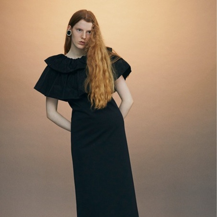 Cassette Chart�i�J�Z�b�g�`���[�g�j�̃V���b�v�j���[�X�u�V�����G�߁A�V���������A���[�h�ȐV���g�ɓZ���v