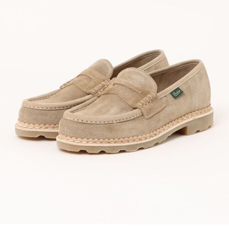 Cassette Chart�i�J�Z�b�g�`���[�g�j�̃V���b�v�j���[�X�u��������R�[�f�B�l�[�g���������߂�A�����̃��U�[�V���[�Y�v