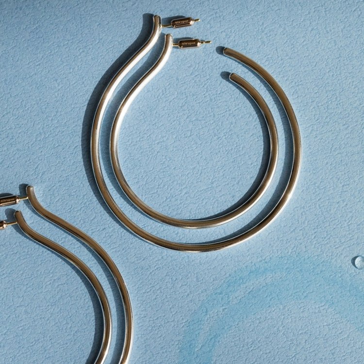 リグロウ フープピアス M（ピアス（両耳用））｜ete bijoux