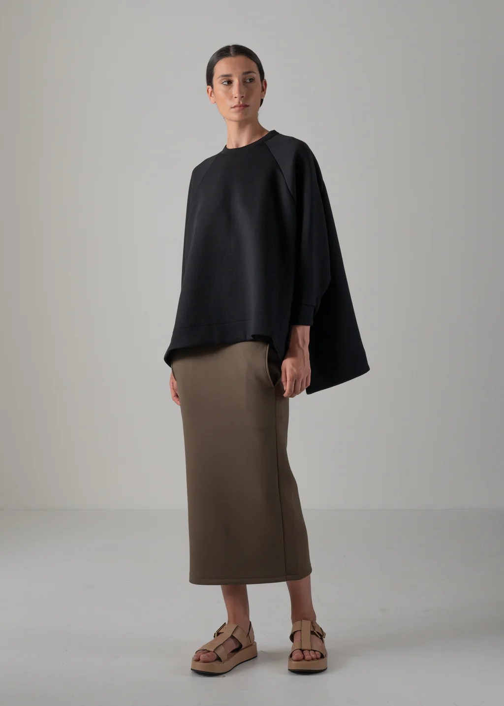 THE TOKYO�i�U�g�E�L���E�j�̃V���b�v�j���[�X�u-COGTHEBIGSMOKE- ��l�̏����̂��߂̃��[�h���[�u�v