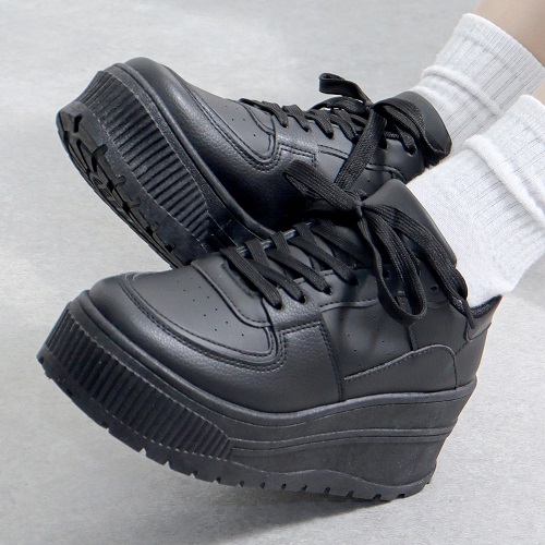 Fusione�i�t���[�W�����j�̃V���b�v�j���[�X�u�yFusione�z�X�j�[�J�[���W�v