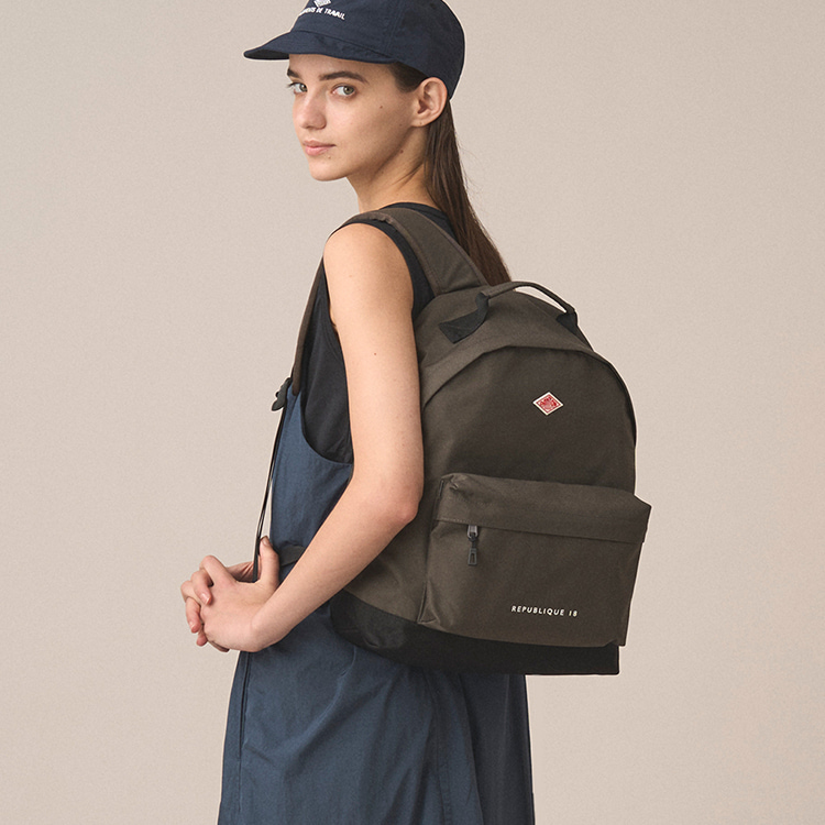 Cordura Canvas Square Rucksack〈SAINT LOUIS〉（バックパック