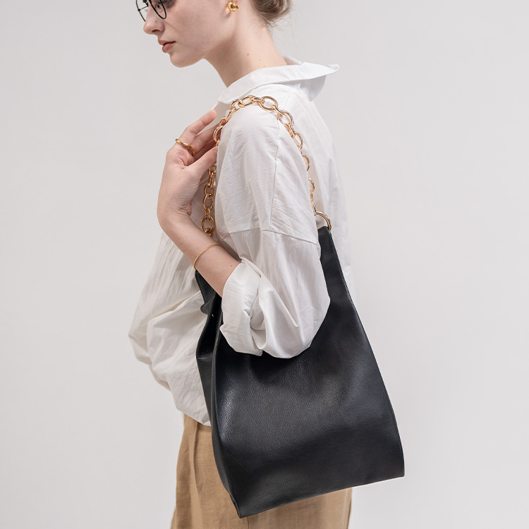 HAYNI�i�w�C�j�j�̃V���b�v�j���[�X�u�yHAYNI (�w�C�j)�z�R�[�f�̃A�N�Z���g�ɁA�d�Ȃ�`�F�[���̂���߂��B�v