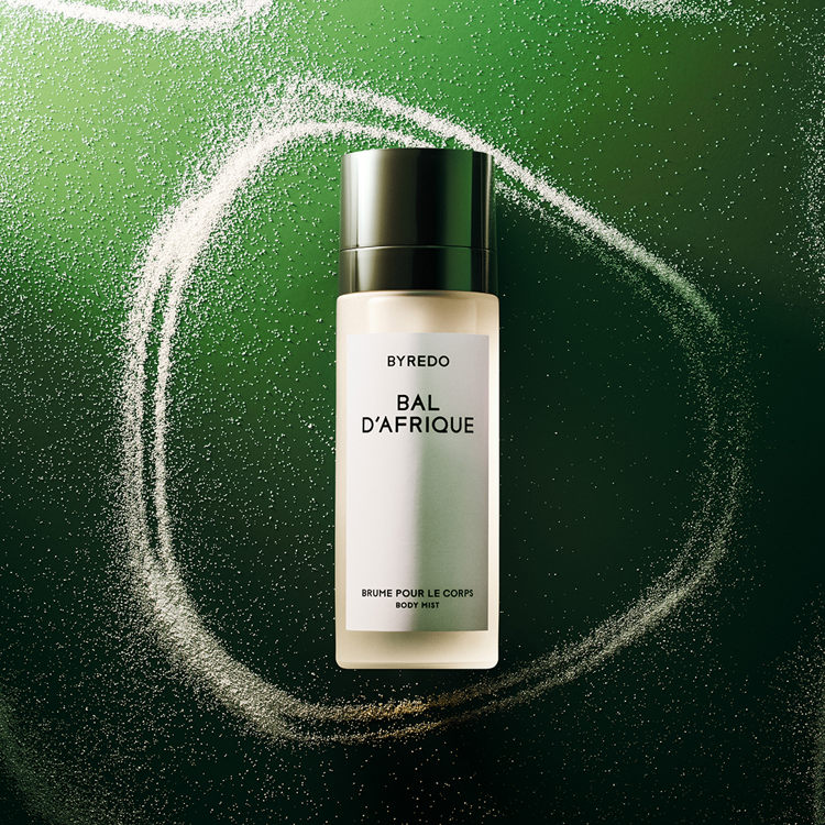 BYREDO�i�o�C���[�h�j�̃V���b�v�j���[�X�u�y�₩�ɂ܂Ƃ��u�o�� �_�t���b�N�v�t���O�����X�~�X�g�o��v