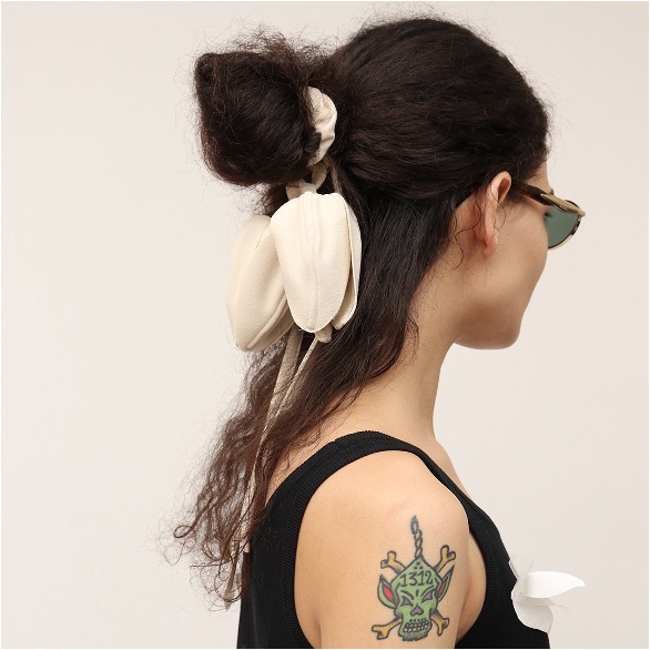 最大80％OFF - 『在庫ロス売買マーケット』 Bibiy シュシュ RIBBON ありがたい HAIR DOLLY ヘアアクセサリー