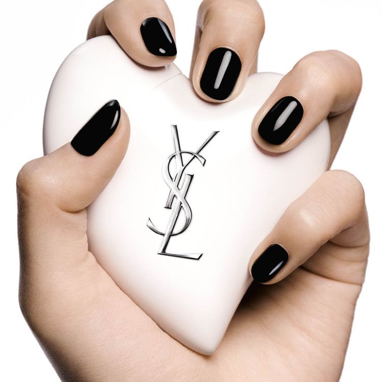 Yves Saint Laurent Beaute�i�C���E�T�����[�����E�{�[�e�j�̃V���b�v�j���[�X�u�n�[�g��Z���A��i�}���`�N���[���B���㏗���̂��߂́A�N�`���[�� �X�L���P�A�v���B�v