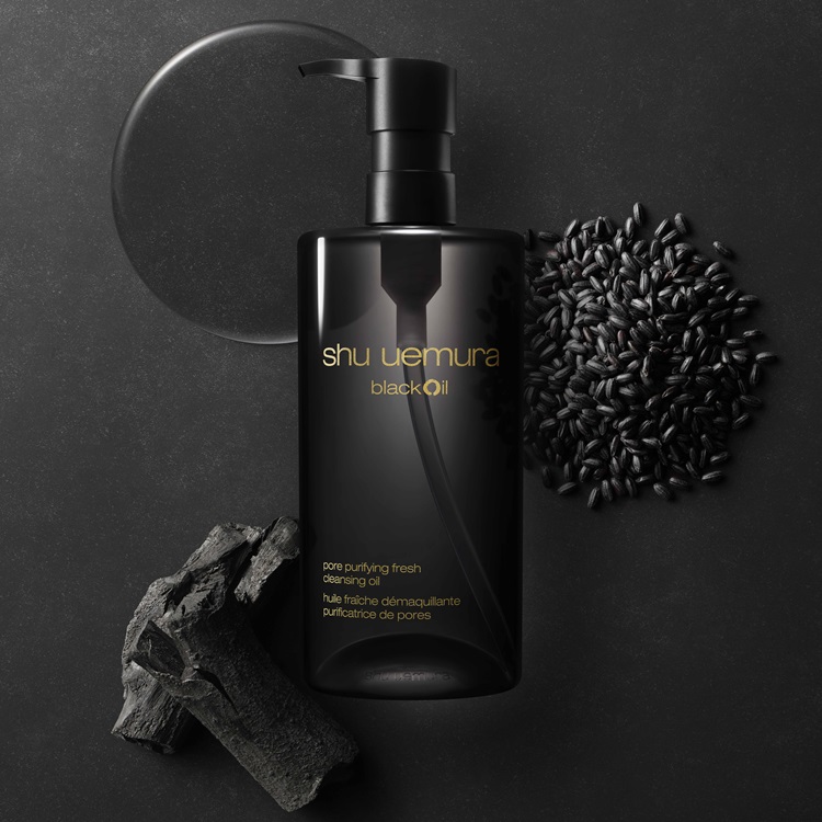 ブラック クレンジング オイル（450mL）（クレンジング）｜shu uemura