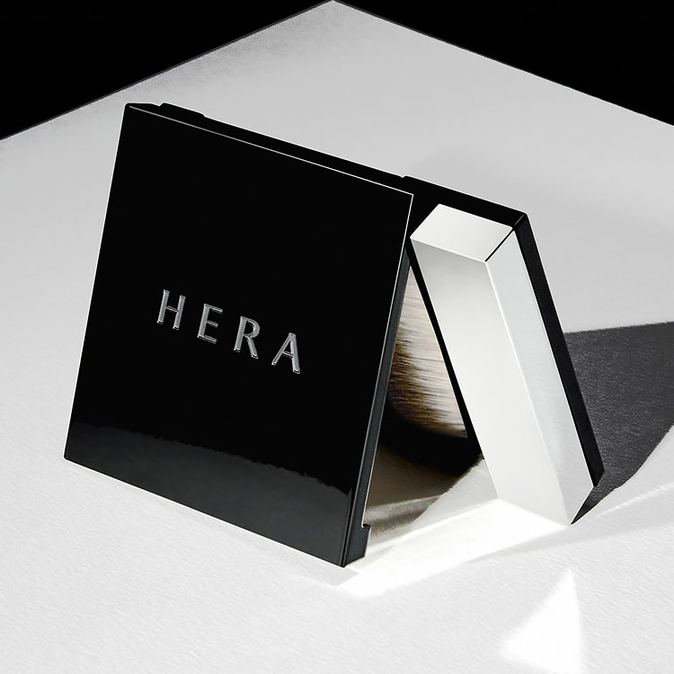 HERA｜ヘラのトピックス「「エアリー パウダー プライマー N」として新パッケージで登場！」 - ZOZOTOWN