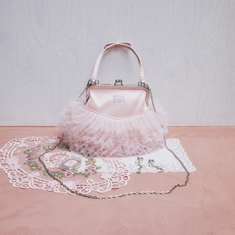 FURFUR�i�t�@�[�t�@�[�j�̃V���b�v�j���[�X�u�yUSAGI ONLINE/ZOZOTOWN����z�N���X�^�����S���܌��`���`���o�b�O�v