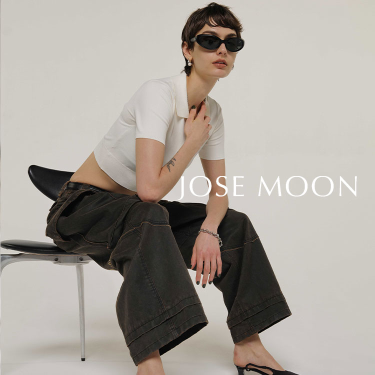 LOW-RISE WIDE DENIM/ローライズワイドデニム（デニムパンツ