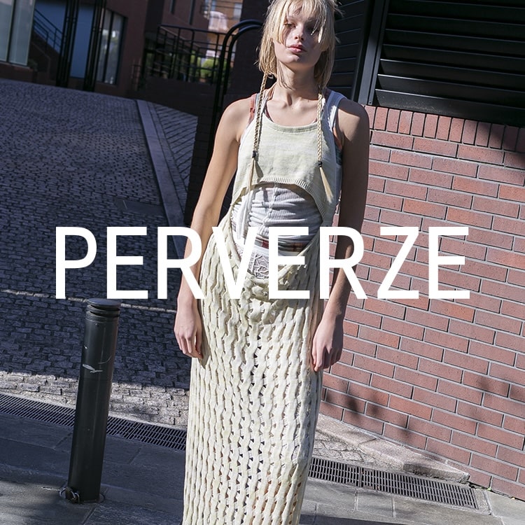 PERVERZE｜パーバーズのトピックス「Ladder Stripe Apron Dress 