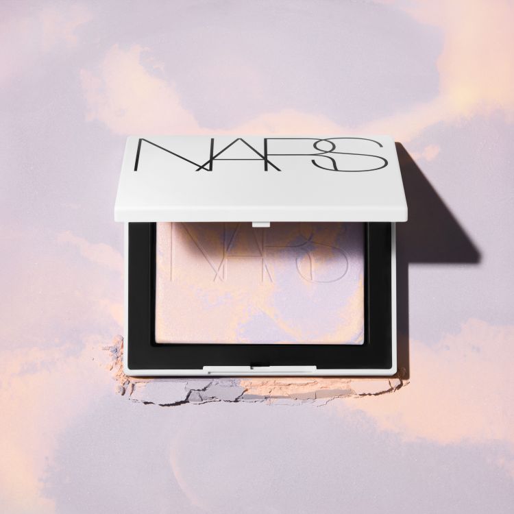 NARS�i�i�[�Y�j�̃V���b�v�j���[�X�uNARS �l�C�̃��C�g���t���N�e�B���O�R���N�V��������A�p�E�_�[����F�ƃX�e�B�b�N�n�C���C�^�[���o��v