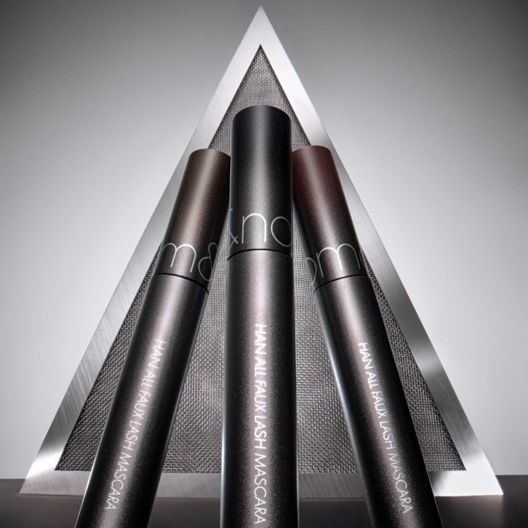 COSME ReMAKE�i�R�X�������C�N�j�̃V���b�v�j���[�X�u�yrom&nd�z��{��{���ŕt�����悤�ȁA��������A�C�h�����b�V���}�X�J���v