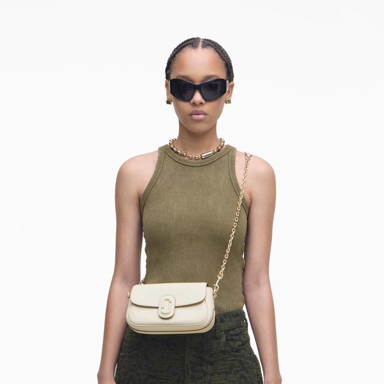 MARC JACOBSi}[NWFCRuXj̃Vbvj[XuT̐lCACeLO/MARC JACOBSv