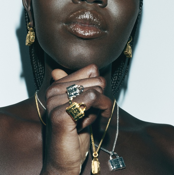 THE MARC JACOBS ENAMEL RING/ザ マーク ジェイコブス エナメル