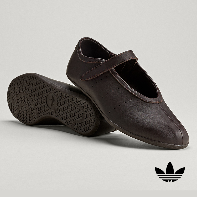 adidas�i�A�f�B�_�X�j�̃V���b�v�j���[�X�u�y�A�f�B�_�X�����z�����[�W�F�[���V���[�Y�̔��w�ŃA�����W�����A�V���ȃX�^���X�~�X�v