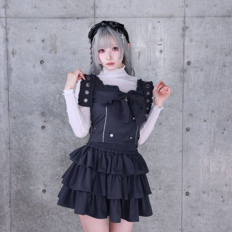 ハイウエストエンブレムボタン付きフリルパンツ（その他パンツ