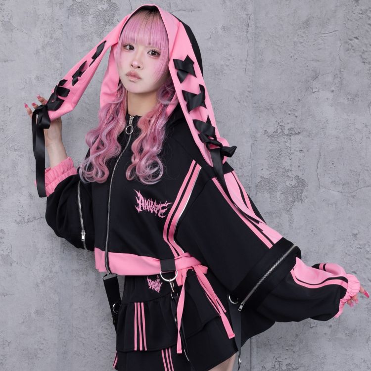 ハイウエストエンブレムボタン付きフリルパンツ（その他パンツ