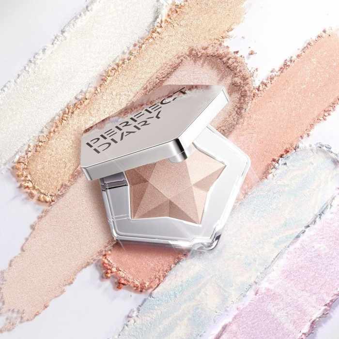 FCBox�i�G�t�V�[�{�b�N�X�j�̃V���b�v�j���[�X�u�yZOZOWEEK�J�Ò��zPERFECT DIARY�l�C�A�C�e��������u�X�^�[�_�X�g�_�C�A�����h�v���X�y�V�����v���C�X�v