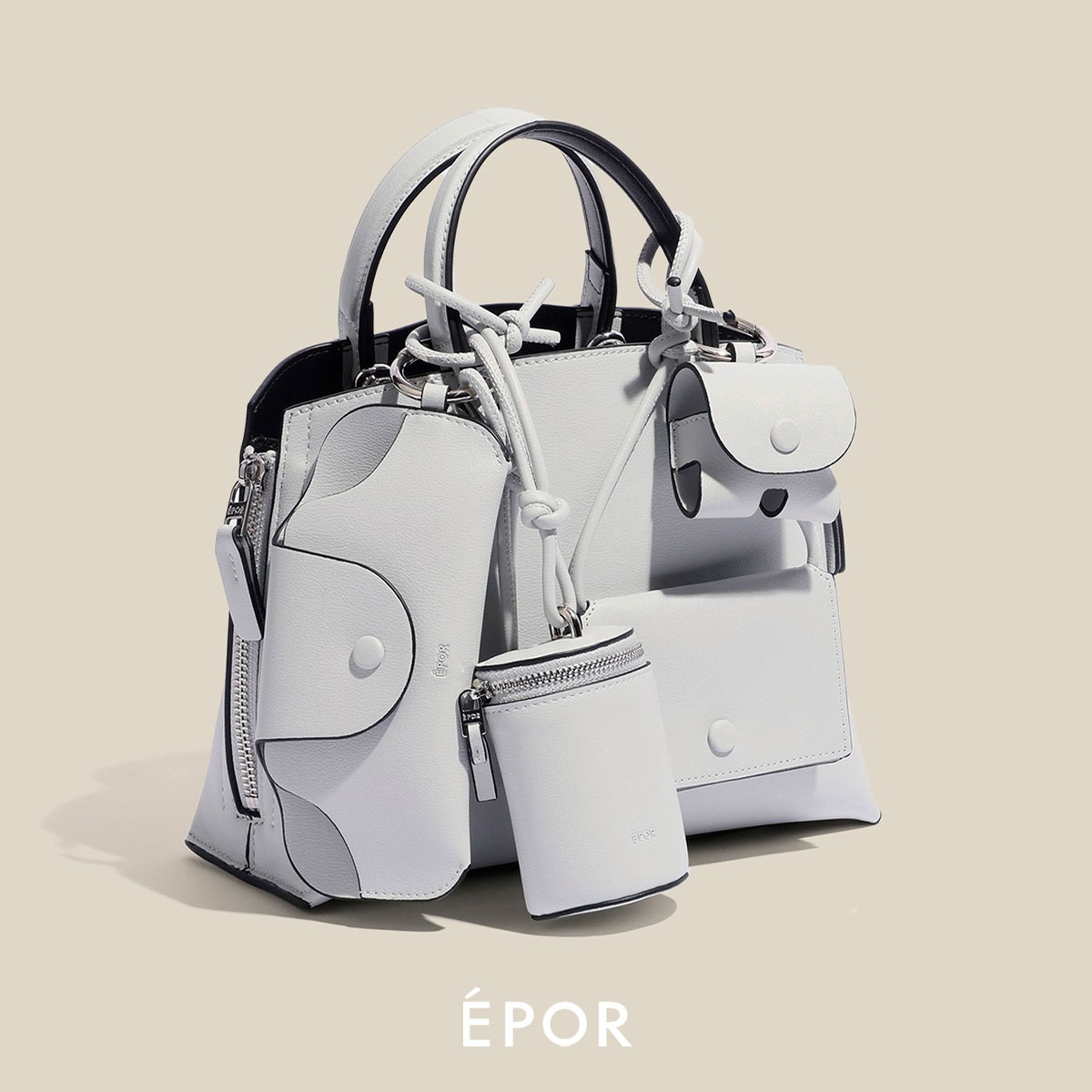 ROPE'�i���؁j�̃V���b�v�j���[�X�u�o�b�O�Ƀv���X������Small goods�����v