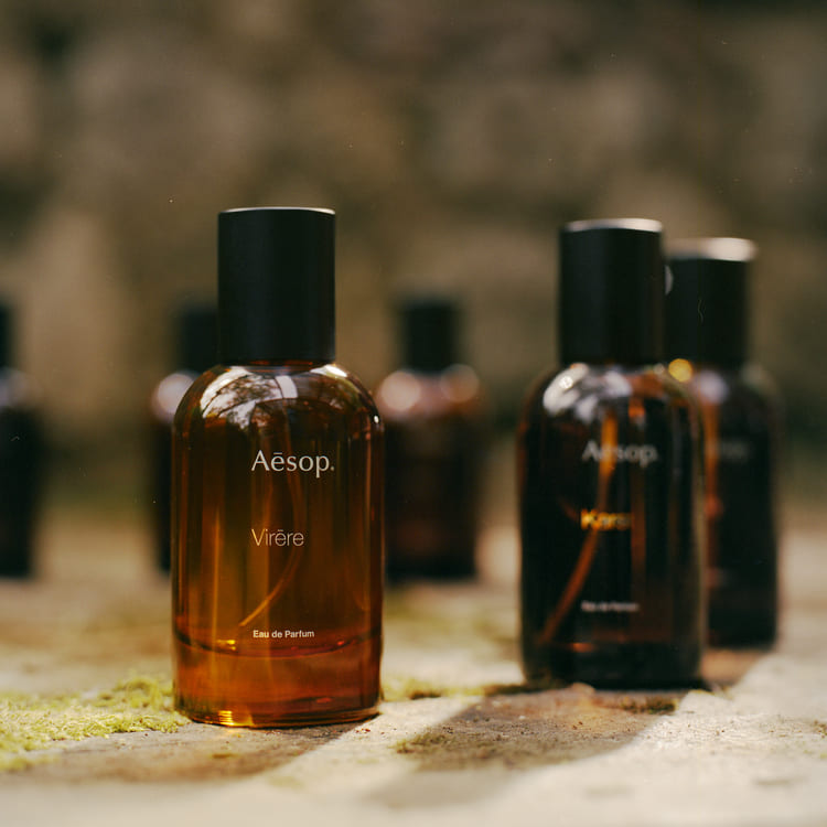 美品 イソップ 流暢 オードパルファム Rozu 50ml Aesop