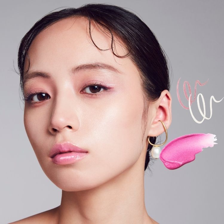 KANEBO�i�J�l�{�E�j�̃V���b�v�j���[�X�u����A�C�e�����g�p�������C�NLOOK�v
