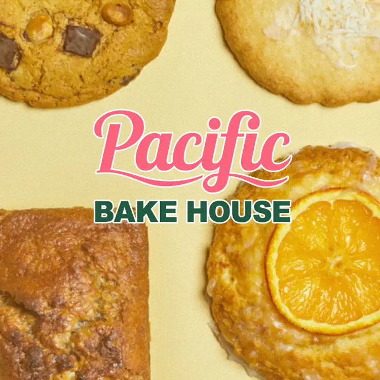 Pacific GENERAL STORE�i�p�V�t�B�b�N�@�W�F�l�����@�X�g�A�j�̃V���b�v�j���[�X�u�yPacific BAKE HOUSE�z�s��̐^�񒆂Ŋ�����g�V�e�B�n���C�h�v