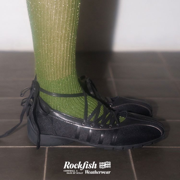 ROCKFISH WEATHERWEARibNtBbV EFU[EFAj̃Vbvj[XuyROCKFISH WEATHERWEARz ~xXgV[YAɃQbgIv