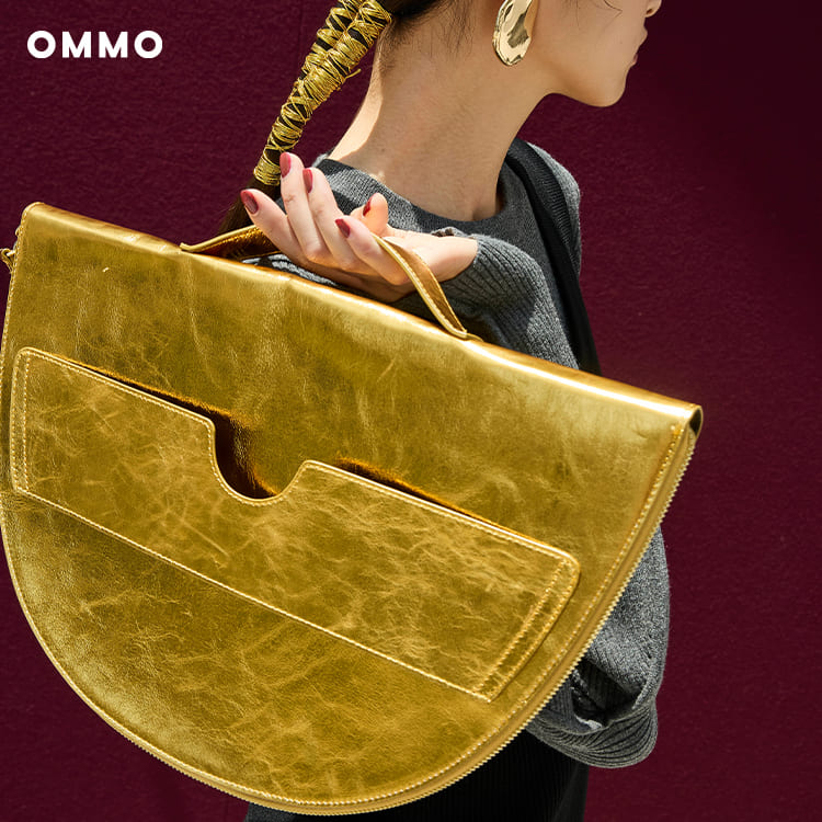 OMMO�i�I�[�G���G���I�[�j�̃V���b�v�j���[�X�uMETALLIC ACCENTS�b�V�[�Y�����킸�y���߂�A���^���b�N�A�C�e�����s�b�N�A�b�v�B�v