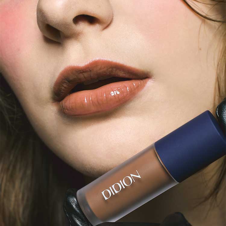 DIDION�i�f�B�f�B�I���j�̃V���b�v�j���[�X�u�v�����v���ʂŗ��̊��̂���Z���V���A���ȐO�ɁA�V�FBrown Sugar�v