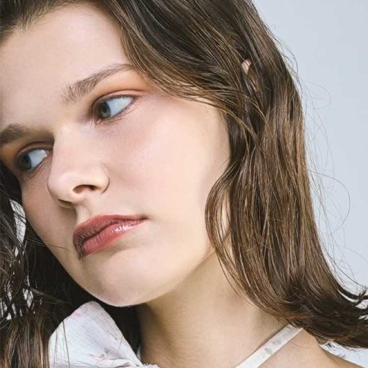 DIDION�i�f�B�f�B�I���j�̃V���b�v�j���[�X�u�A�C�J���[�f���I�̐V��̓x�[�V�b�N�ȃx�[�W���J���[�v