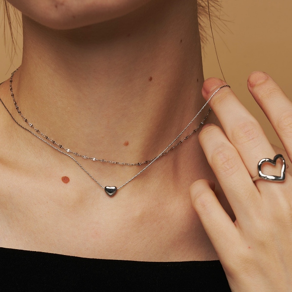 USAGI EDITION�i�E�T�M�G�f�B�V�����j�̃V���b�v�j���[�X�u��l�́g�����h��������A�N�Z�T���[�v