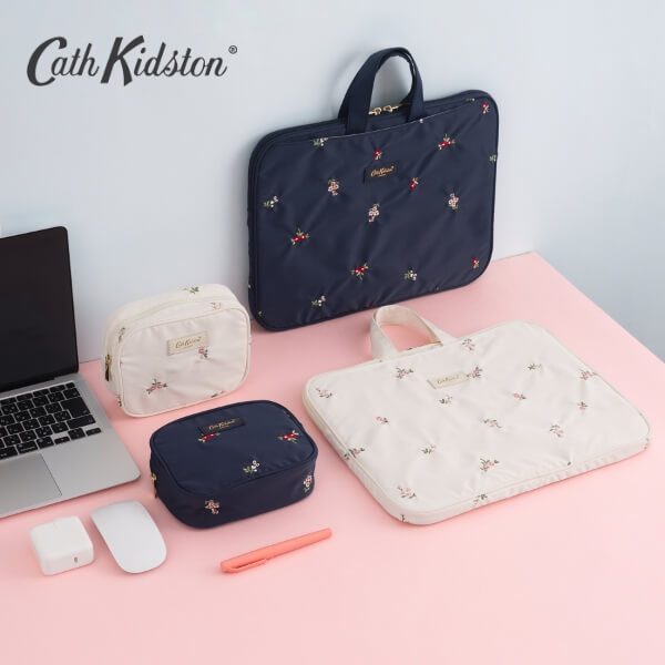 フリルティッシュポーチ（ポーチ）｜Cath Kidston（キャスキッドソン