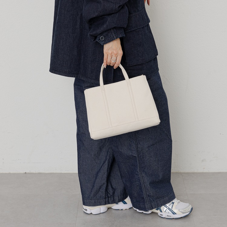 russet｜ラシットのトピックス「【SHOPPER】キャンバス素材がかえって