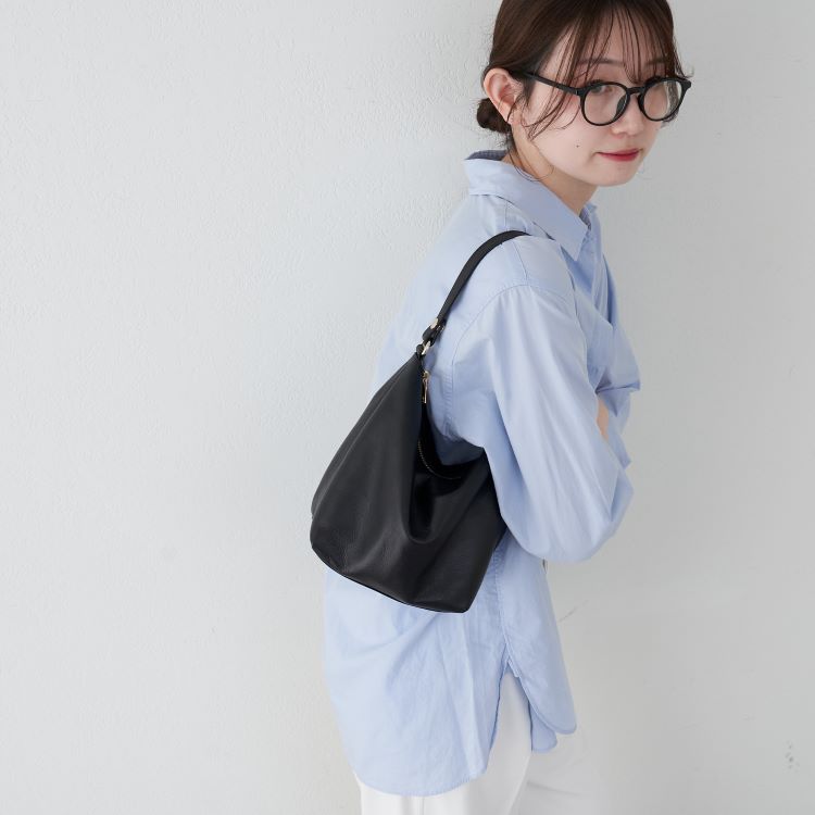 名品】ソフトレザーラウンドショルダーバッグ(CE-1326 名品】ソフトレザーラウンドショルダーバッグ(CE-1326