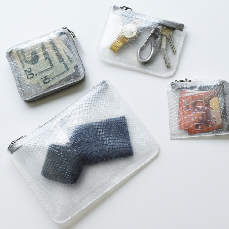 TRANSPARENT SNAKE】SMALL ZIP POUCH（ポーチ）｜Wallet COMME des