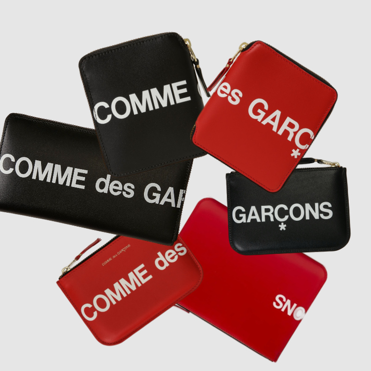 COMME des GARCONS POCKET�i�R���f�M�����\�� �|�P�b�g�j�̃V���b�v�j���[�X�uWALLET �wHUGE LOGO�x�q���[�W���S�V���[�Y�v