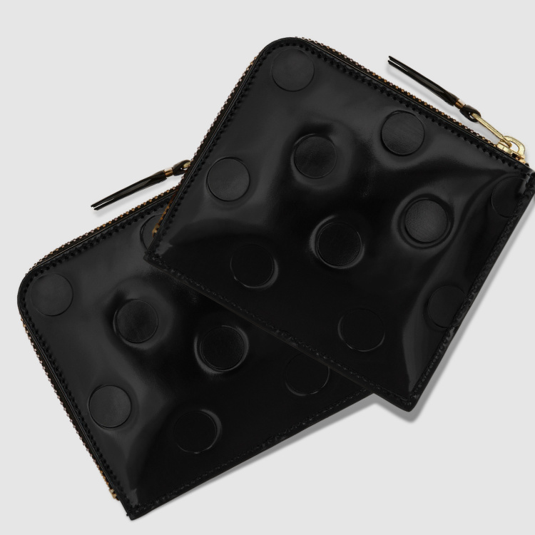 DOTS EMBOSSED】L-ZIP WALLET（財布）｜Wallet COMME des GARCONS