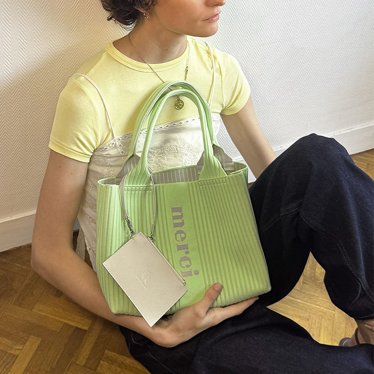 q bag paris�i�L���[�o�b�O �p���j�̃V���b�v�j���[�X�u�yQ bag Paris�z�Ă̂��o�������y�₩�ɁBtricot petit�v
