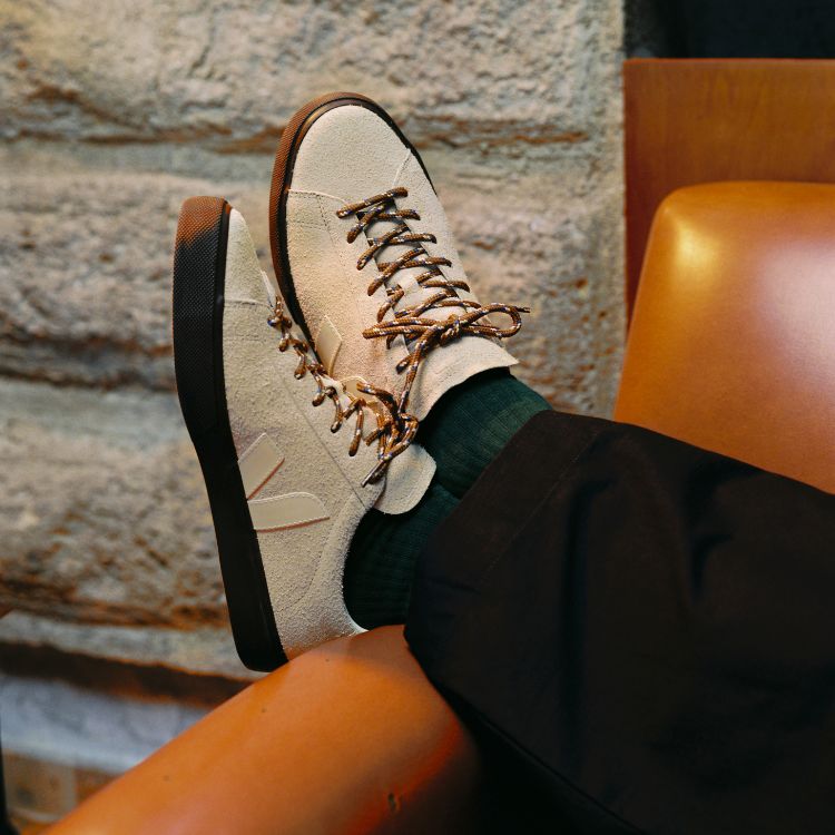 VEJA�i���F�W���j�̃V���b�v�j���[�X�uVEJA�̃N���V�b�N���f���uCAMPO�v�v
