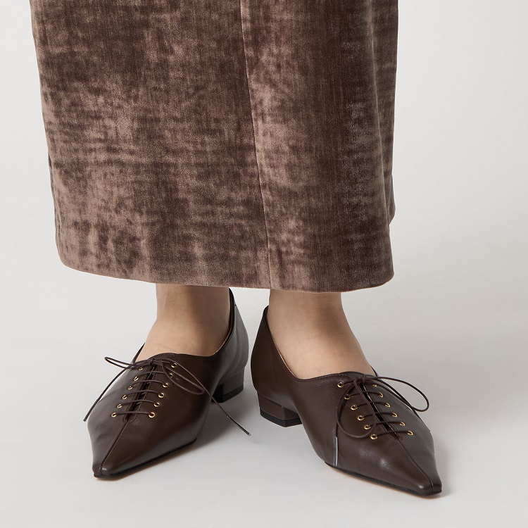 ODETTE E ODILE�i�I�f�b�g �G �I�f�B�[���j�̃V���b�v�j���[�X�u�yMAX40%OFF�z�l�C�̃t���b�g�V���[�Y�����������v���C�X�ɁI�v