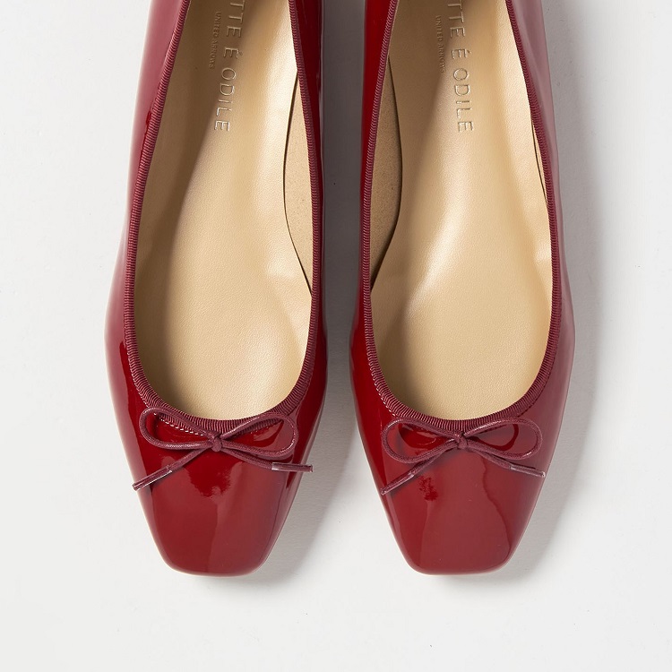 ODETTE E ODILE�i�I�f�b�g �G �I�f�B�[���j�̃V���b�v�j���[�X�u���̋C���ɂ��傤�ǂ����A��l�̃o���G�V���[�Y�v