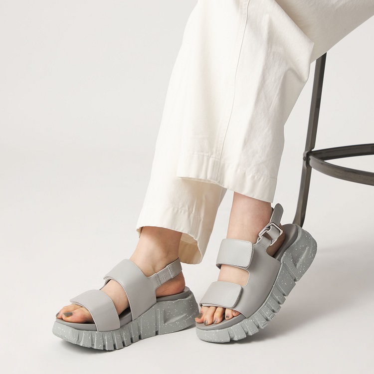 ODETTE E ODILE�i�I�f�b�g �G �I�f�B�[���j�̃V���b�v�j���[�X�u���W���[�V�[�Y���ɑ劈��I�������߂̃V���[�Y�����Љ�v