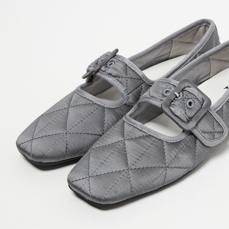 ODETTE E ODILE�i�I�f�b�g �G �I�f�B�[���j�̃V���b�v�j���[�X�u������50��OFF�I�w1���~�ȉ��x�Ŏ�ɓ��遃SY���̏{�A�C�e����v